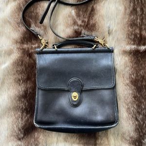 Vintage Coach “Willis” Station Bag